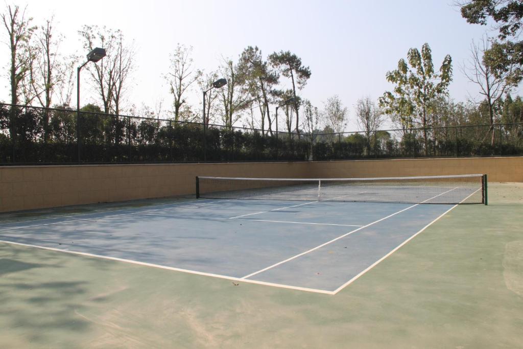 Landison Green Town Hotel Xinchang Buitenkant foto